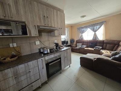 House For Sale in Bram Fischerville, Soweto