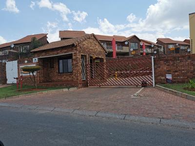 House For Sale in Mondeor, Johannesburg