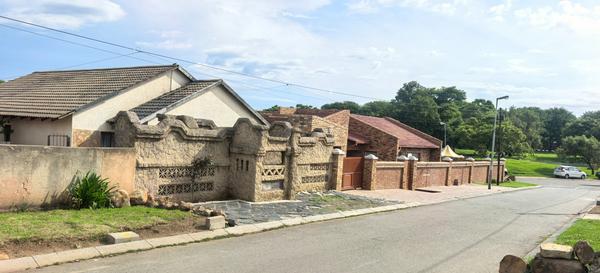 House For Sale in Moroka, Soweto